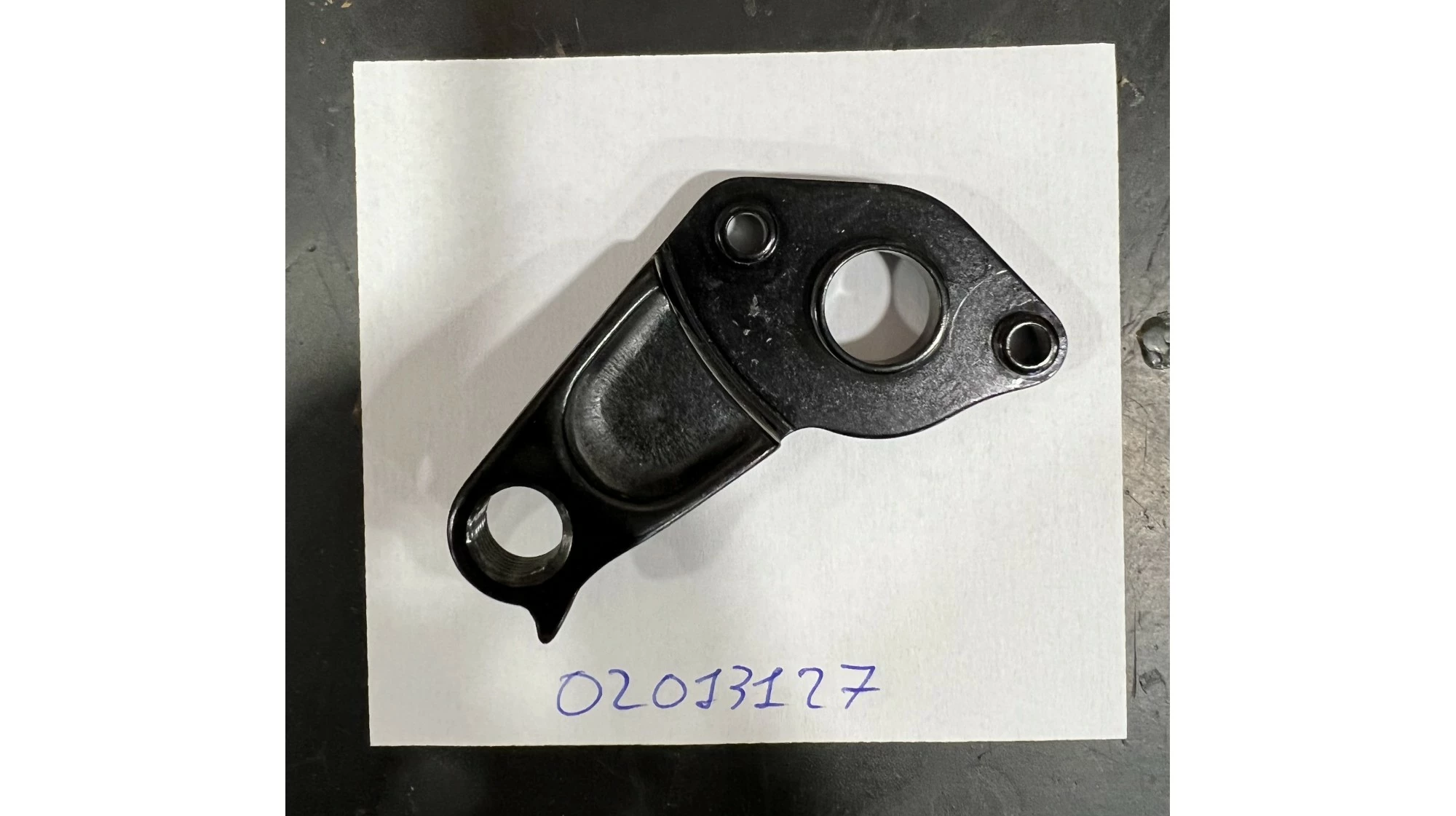 PATTE DE DERAILLEUR 2T