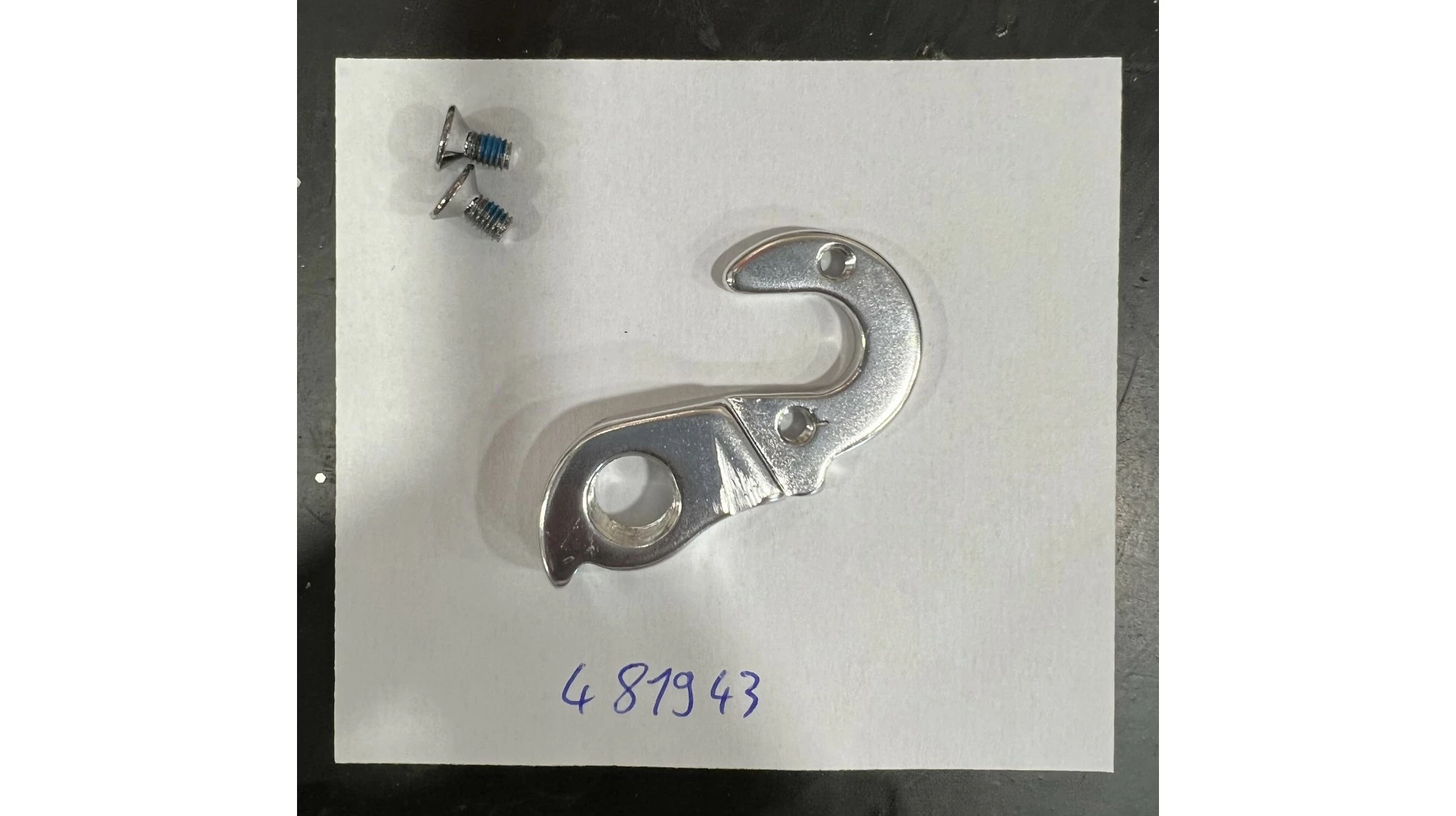 PATTE DE DERAILLEUR 2T